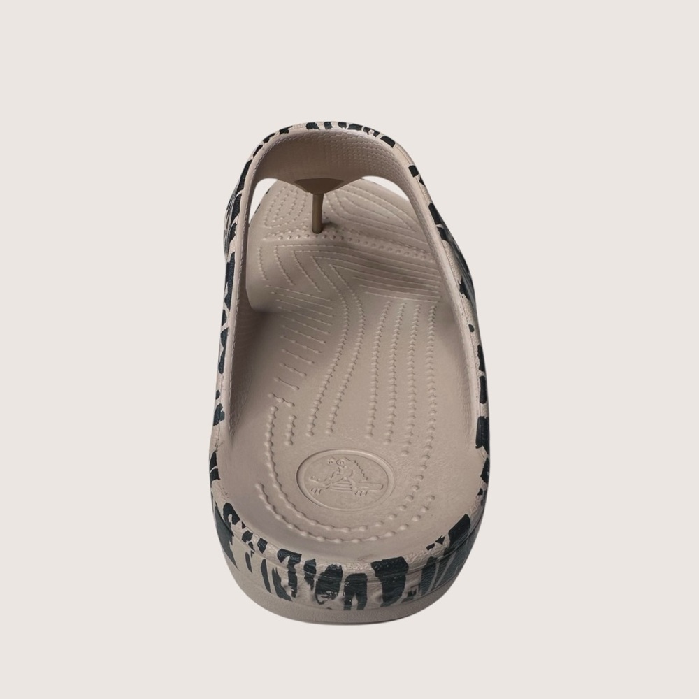 Crocs Sandals Women Sz 9 Leopard Kadee II Flip Flop Comfort Walking Animal Print - Picture 9 of 17